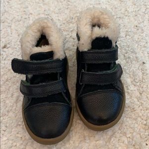 UGG - Toddler boy sneakers leather/suede - Size 6